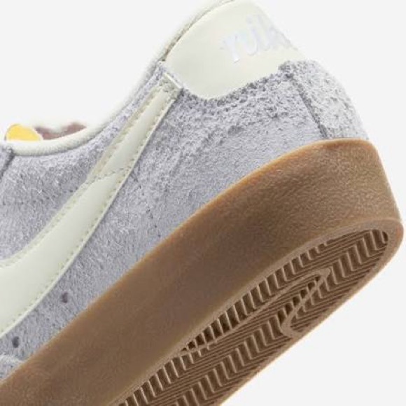 Nike Shoes - Nike Women’s Sneakers W Blazer ‘77 VNTG